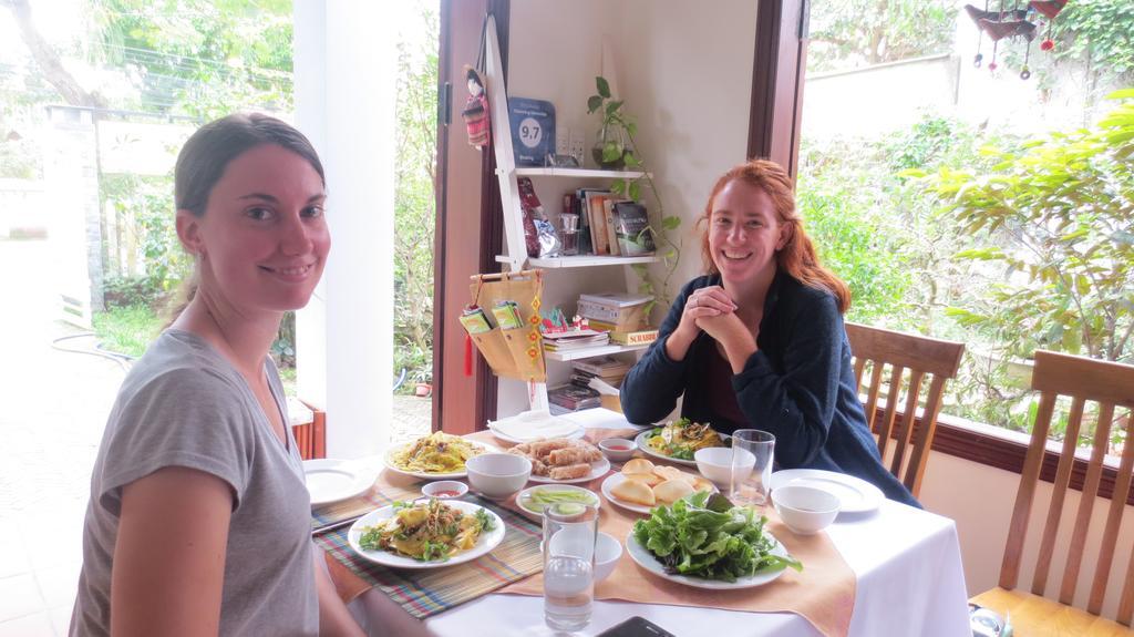 Charming Homestay Hội An Buitenkant foto