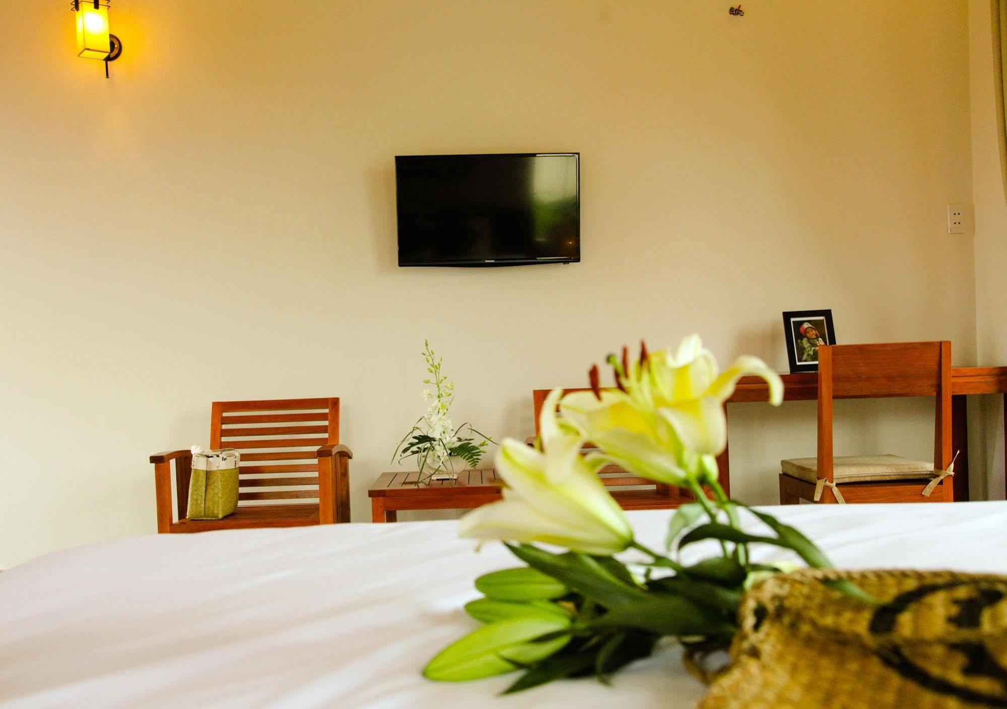 Charming Homestay Hội An Buitenkant foto
